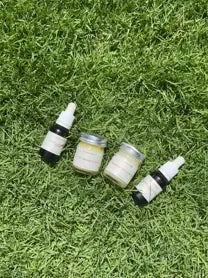 The four-piece Mini Starter Kit arranged on grass